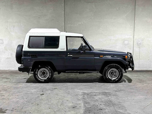 Toyota landcr. h.duty 4.2 lx blind van frp 131pk 1992, vp-75-zn bedrijfswagen - afbeelding 2 van  32