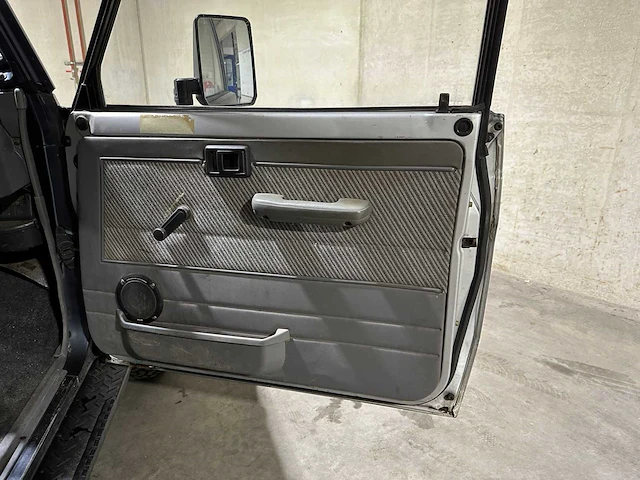 Toyota landcr. h.duty 4.2 lx blind van frp 131pk 1992, vp-75-zn bedrijfswagen - afbeelding 24 van  32