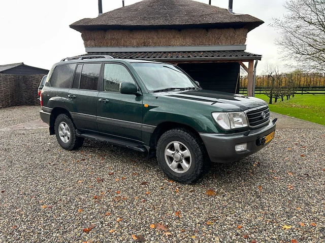 Toyota landcruiser 100 bedrijfswagen - afbeelding 2 van  9