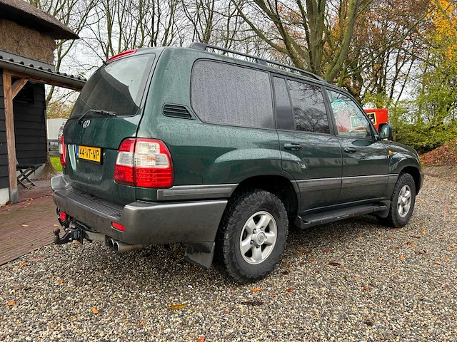 Toyota landcruiser 100 bedrijfswagen - afbeelding 4 van  9