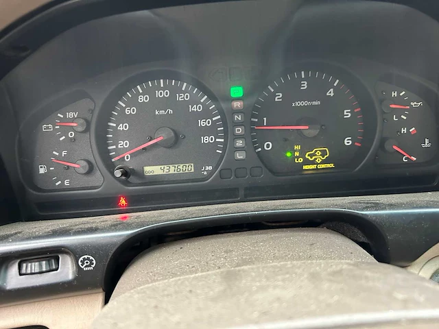 Toyota landcruiser 100 bedrijfswagen - afbeelding 7 van  9