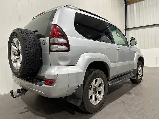 Toyota landcruiser 3.0 d-4d vx hr bl.v. 91-bk-xj - afbeelding 18 van  22