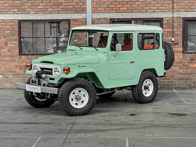 Toyota landcruiser fj40 135pk 1984 - afbeelding 1 van  44