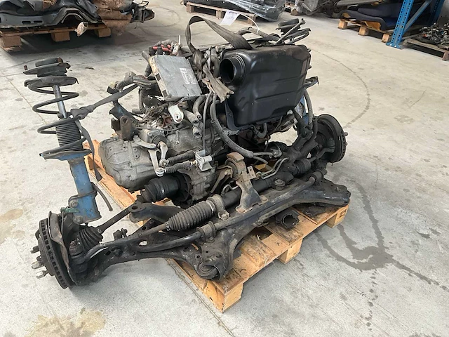 Toyota levin ae111 20v blacktop 5 speed 4age automotor - afbeelding 2 van  5