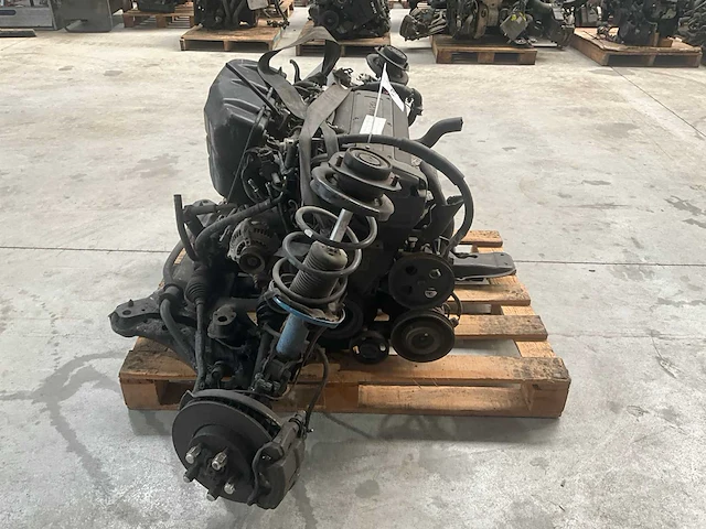 Toyota levin ae111 20v blacktop 5 speed 4age automotor - afbeelding 4 van  5