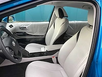 Toyota mirai jpd10 waterstof personenauto - afbeelding 6 van  25