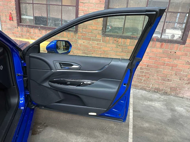 Toyota mirai launch edition 182pk 2021 (origineel-nl), k-252-vd - afbeelding 41 van  54