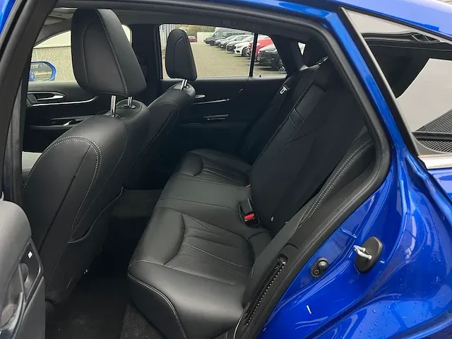 Toyota mirai prestige -waterstof- 182pk 2021, l-798-bj - afbeelding 43 van  59