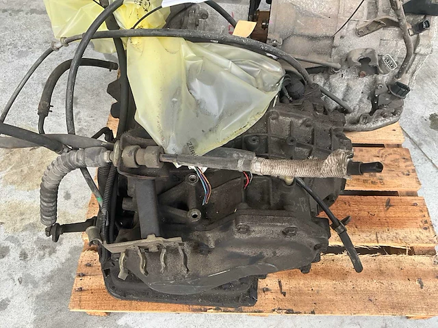 Toyota mr-2 aw11 4a6ze transmissie - afbeelding 2 van  5