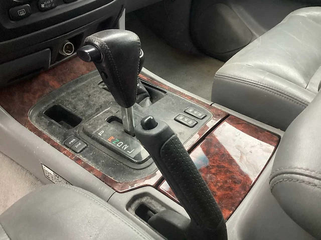 Toyota personenauto - afbeelding 14 van  15