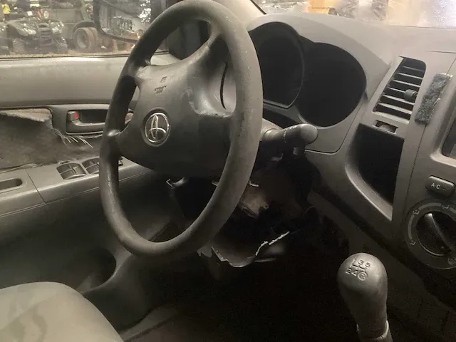 Toyota pickup hilux personenauto - afbeelding 13 van  15
