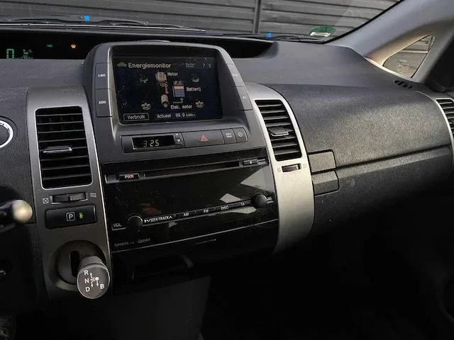 Toyota prius 1.5 vvt i comfort, 69-zh-tn - afbeelding 4 van  19
