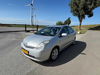 Toyota prius 1.5 vvt-i tech ed. 82-hxt-1 - afbeelding 7 van  34