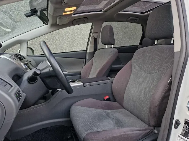 Toyota prius 1.8 aspiration 96g 7p| 75-zfr-4 - afbeelding 16 van  45