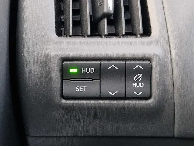 Toyota prius 1.8 aspiration 96g 7p| 75-zfr-4 - afbeelding 27 van  45