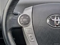 Toyota prius 1.8 aspiration 96g 7p| 75-zfr-4 - afbeelding 30 van  45
