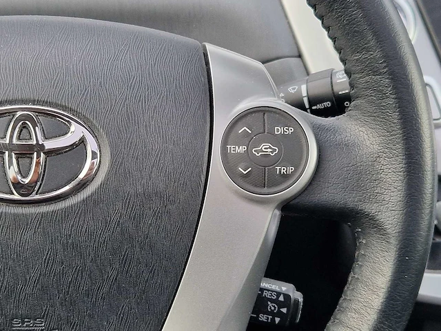 Toyota prius 1.8 aspiration 96g 7persoons | 75-zfr-4 - afbeelding 28 van  40