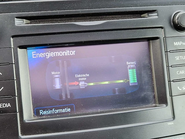 Toyota prius 1.8 aspiration 96g 7persoons | 75-zfr-4 - afbeelding 29 van  40