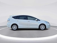 Toyota prius 1.8 aspiration 96g 7persoons | 75-zfr-4 - afbeelding 6 van  40