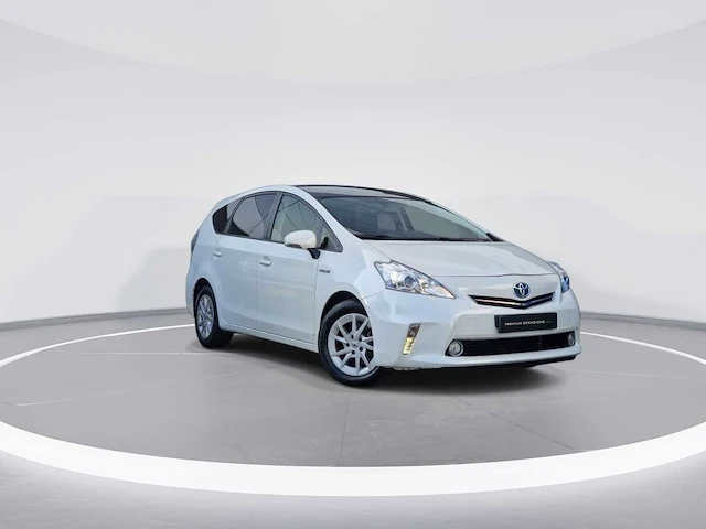 Toyota prius 1.8 aspiration 96g 7persoons | 75-zfr-4 - afbeelding 7 van  40