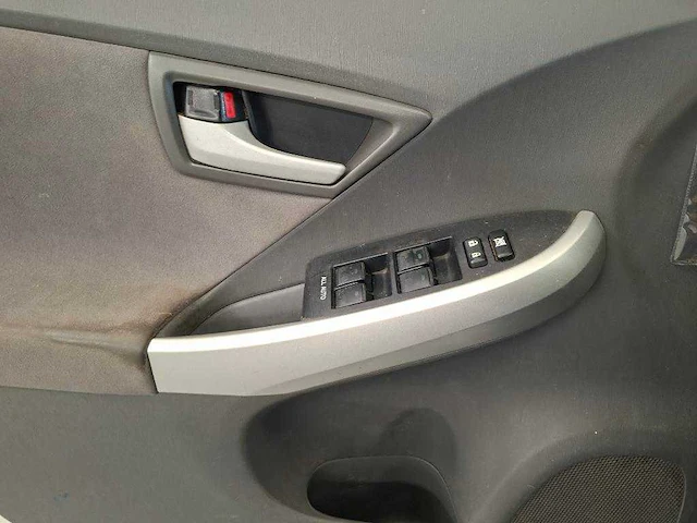 Toyota prius 1.8 comfort , 27-khj-7 - afbeelding 4 van  15