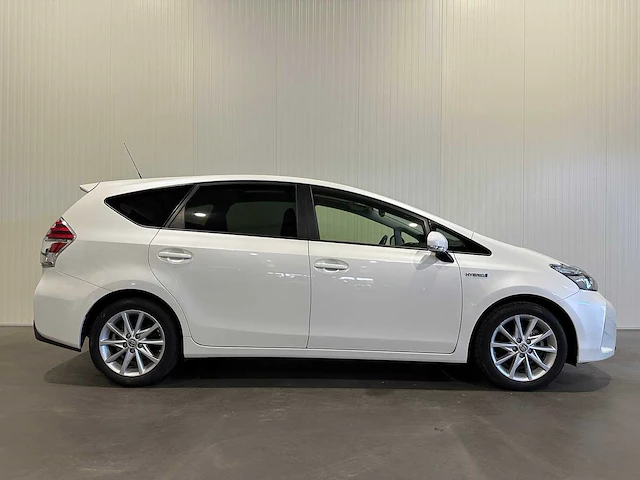 Toyota prius + 1.8 executive 7 persoons hvn-09-r - afbeelding 17 van  20