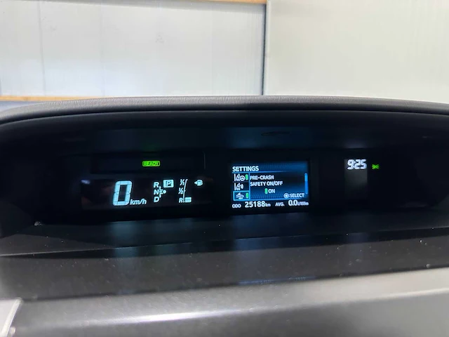 Toyota prius + 1.8 executive 7 persoons hvn-09-r - afbeelding 20 van  20