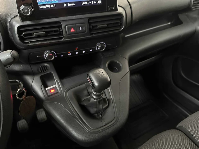 Toyota proace city 1.5 profession. long 131pk 2020, vhl-56-g - afbeelding 18 van  43