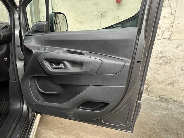 Toyota proace city 1.5 profession. long 131pk 2020, vhl-56-g - afbeelding 30 van  43