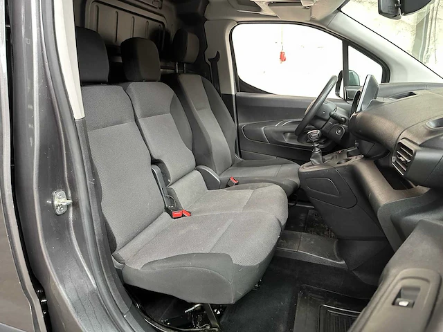 Toyota proace city 1.5 profession. long 131pk 2020, vhl-56-g - afbeelding 33 van  43