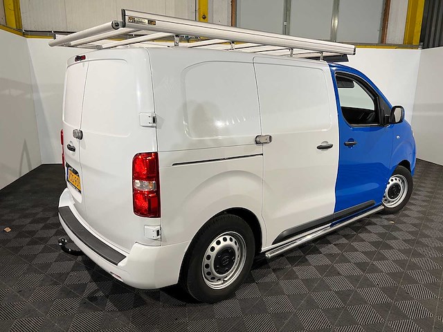 Toyota proace compact 1.5 d-4d cool, vsg-90-f - afbeelding 18 van  20