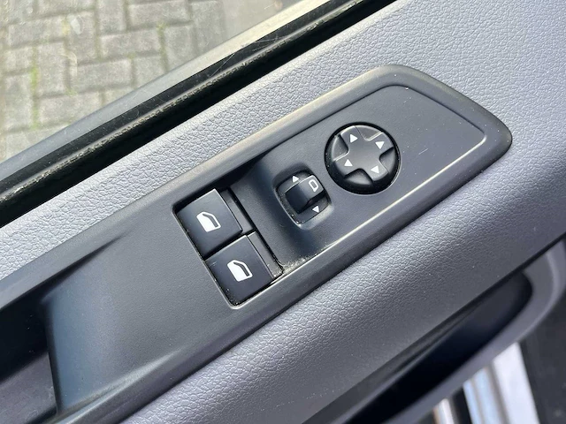 Toyota proace worker 1.6 d-4d cool comfort | v-006-hr - afbeelding 19 van  22