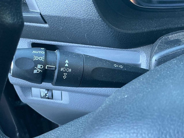 Toyota proace worker 2.0 d-4d prof. long bedrijfswagen - afbeelding 10 van  33