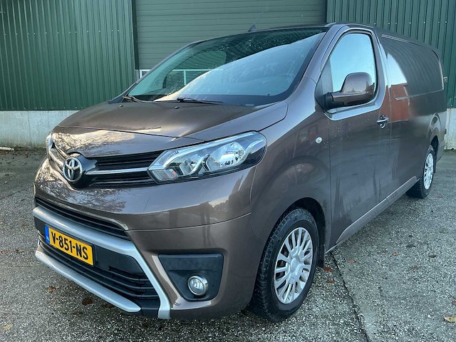 Toyota proace worker 2.0 d-4d prof. long bedrijfswagen - afbeelding 1 van  33