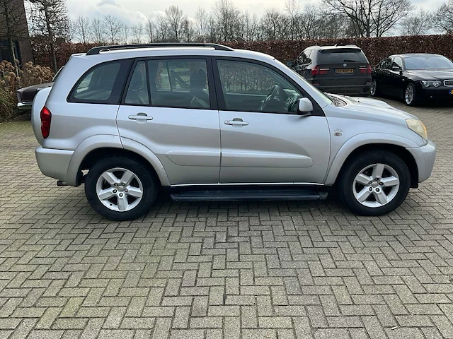 Toyota rav 4 personenauto - afbeelding 18 van  22