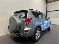 Toyota rav4 2.0 vvti 4x4 executive 82-gfd-2 - afbeelding 17 van  21