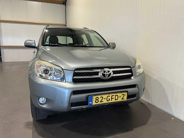 Toyota rav4 2.0 vvti 4x4 executive 82-gfd-2 - afbeelding 20 van  21
