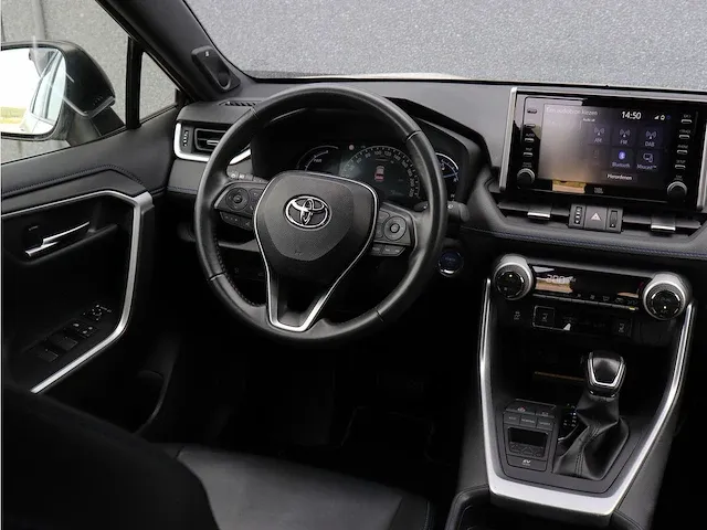 Toyota rav4 2.5 hybrid bi-tone | 001120 - afbeelding 34 van  52