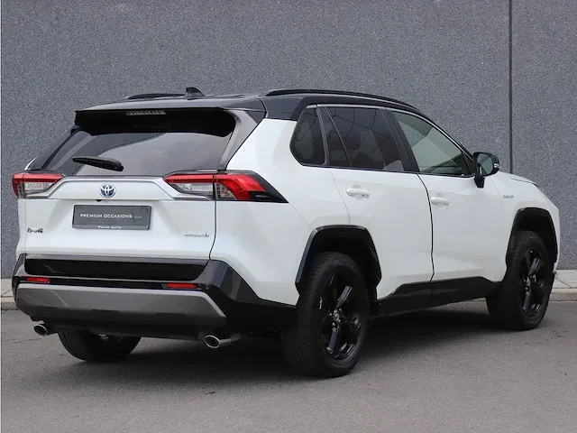 Toyota rav4 2.5 hybrid bi-tone | 001120 - afbeelding 12 van  52