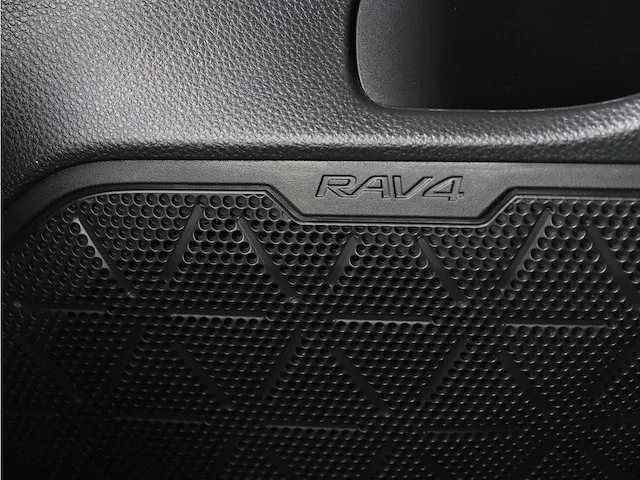 Toyota rav4 2.5 hybrid bi-tone | 001120 - afbeelding 47 van  52