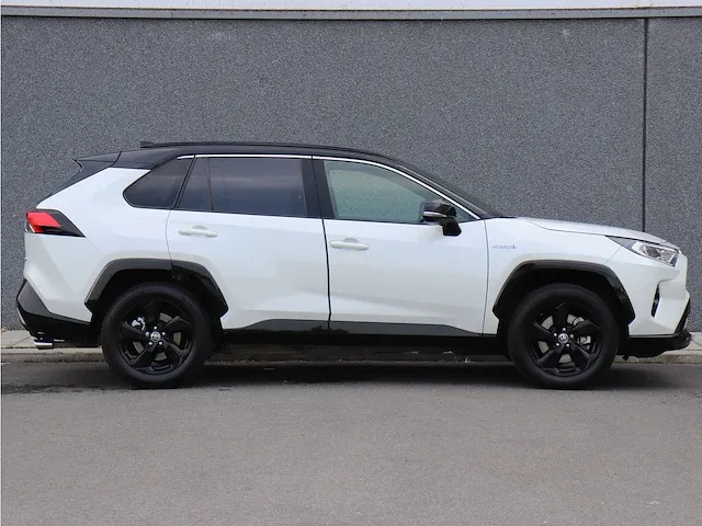 Toyota rav4 2.5 hybrid bi-tone | 001120 - afbeelding 48 van  52