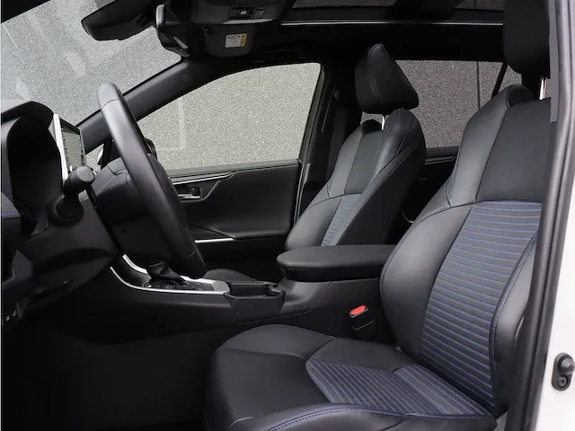 Toyota rav4 2.5 hybrid bi-tone | t-881-ls - afbeelding 34 van  50