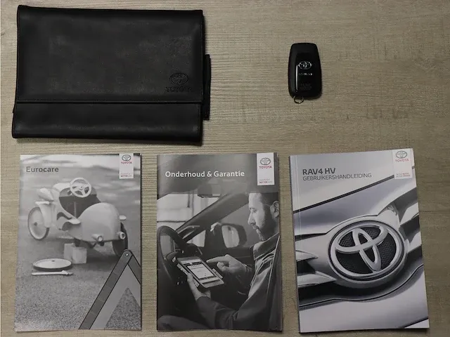 Toyota rav4 2.5 hybrid bi-tone | t-881-ls - afbeelding 46 van  50