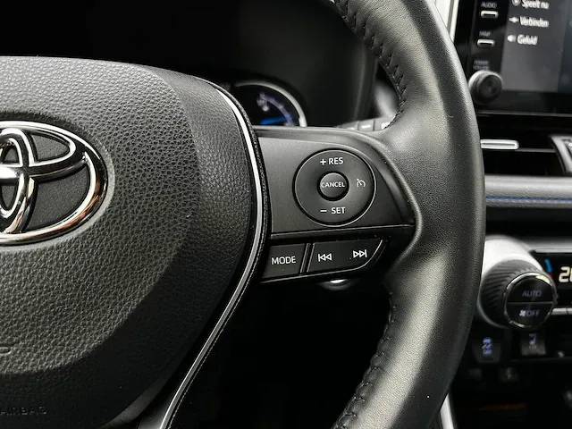 Toyota rav4 2.5 hybrid bi-tone | x-002-bf - afbeelding 6 van  41