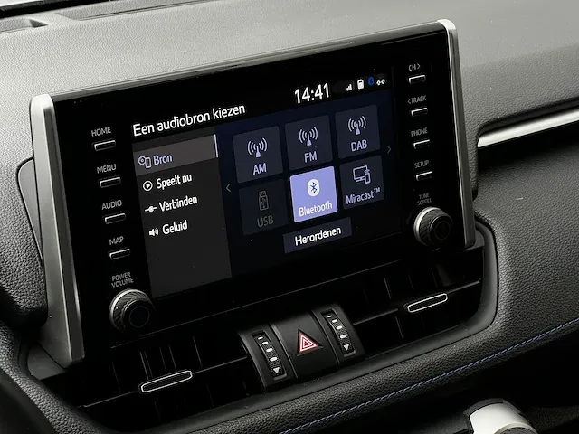 Toyota rav4 2.5 hybrid bi-tone | x-002-bf - afbeelding 16 van  41