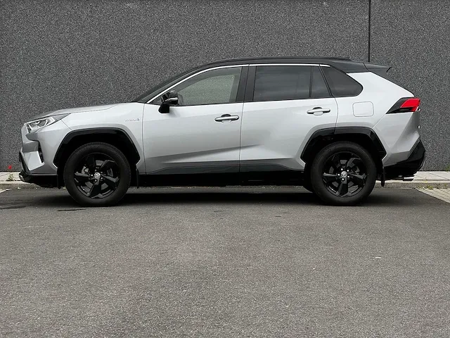 Toyota rav4 2.5 hybrid bi-tone | x-002-bf - afbeelding 20 van  41