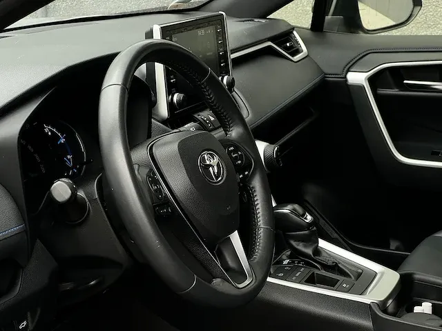 Toyota rav4 2.5 hybrid bi-tone | x-002-bf - afbeelding 23 van  41