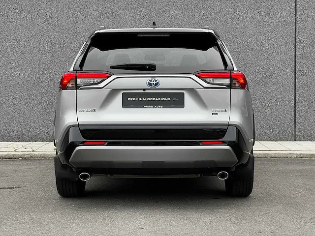 Toyota rav4 2.5 hybrid bi-tone | x-002-bf - afbeelding 28 van  41