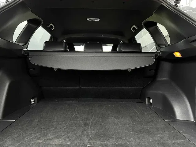 Toyota rav4 2.5 hybrid bi-tone | x-002-bf - afbeelding 29 van  41