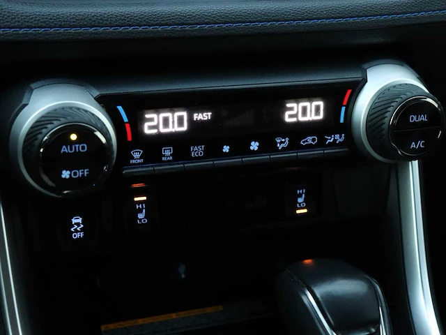 Toyota rav4 2.5 hybrid bi-tone | x-002-bf - afbeelding 28 van  39